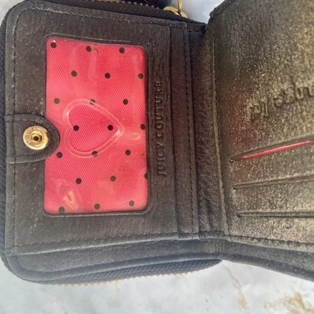 Juicy Couture Wallet‎
